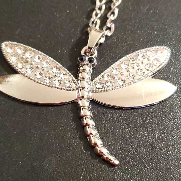 Dragonfly Pendant Necklace Silvertone Rhinestones Sparkling 22" Vtg - Picture 1 of 5
